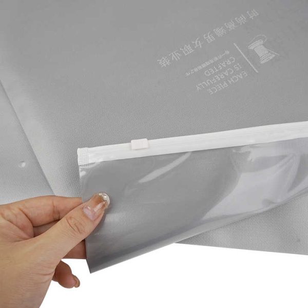 Custom Transparent Frosted PE Waterproof Zipper Bags Plastic Clothing Shopping Packaging for Shoes Socks Fur